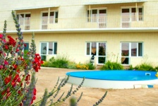 "ДонузLOVE" база отдыха в п. Мирный (Евпатория)