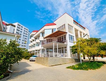 фото "VIP Apartments on the beach" апартаменты в Феодосии