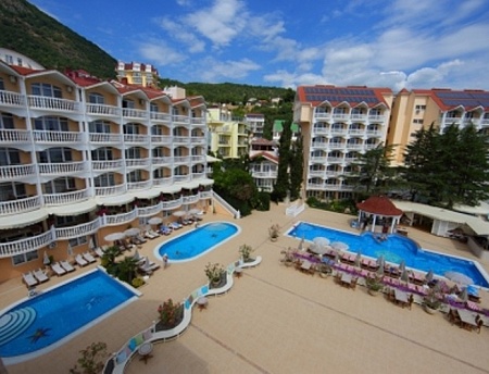 фото "ИваМария" курортный комплекс в Алуште