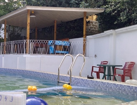 фото Дом под-ключ с бассейном Гурзуфское шоссе 8 в Гурзуфе