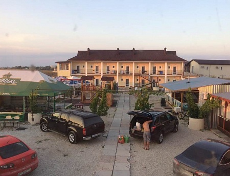 фото "Алвис" мини-гостиница в п. Поповка (Евпатория)