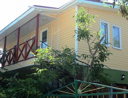 фото "Уют" гостевой дом в Курортном (Керчь)