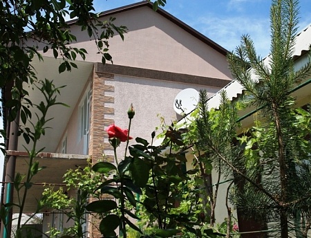 фото "Лукоморье" гостевой дом в п. Приморский (Феодосия)