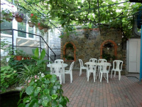 "В Алуште" частное домовладение в Алуште