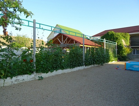 фото "Еленин дворик" частный сектор в Береговом (Феодосия)