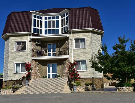 фото "Морская звезда" гостевой дом в с. Оленевка (Черноморское)